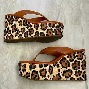 Jessica Simpson Platform Flip Flop